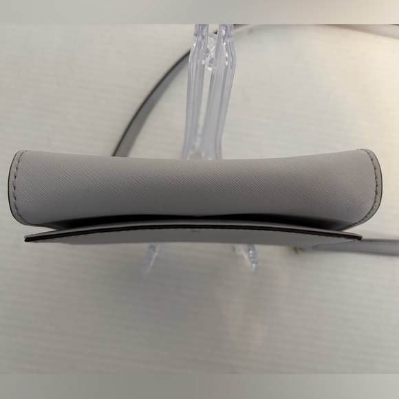 KATE SPADE grey crossbody with removable strap clutch - Picture 13 of 14